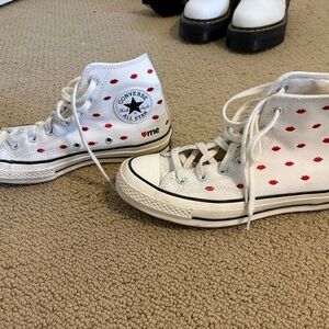Converse Women’s White High-Top Sneakers with Red Lip Print